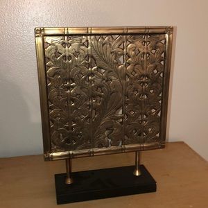 Candle holder
